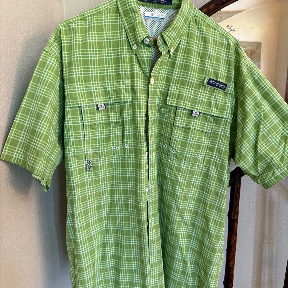 Columbia Men's Green Plaid Shirt